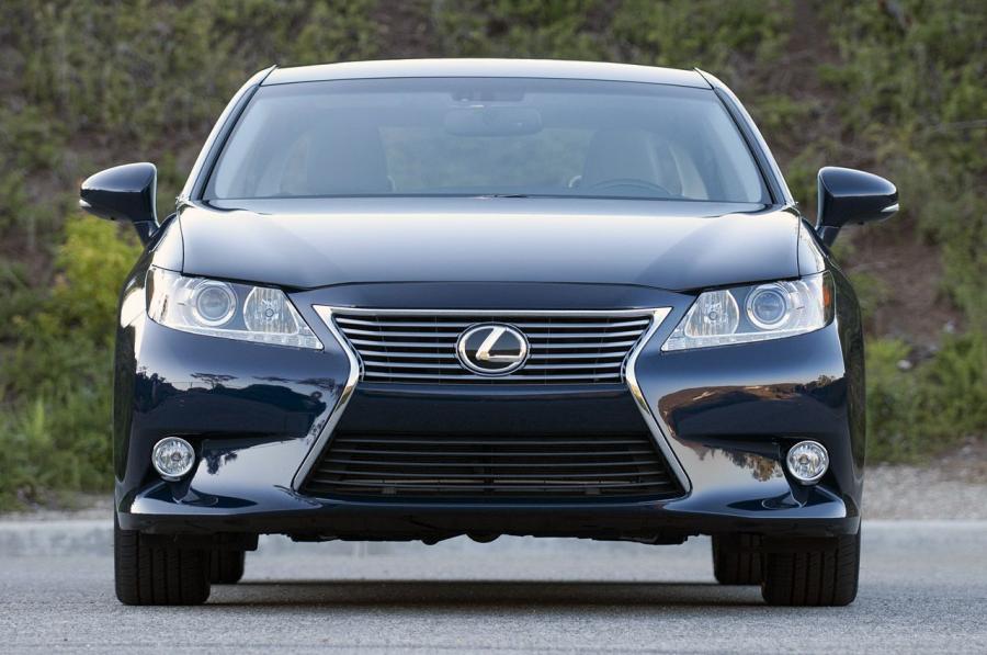  Lexus ES350 2013 года  (фото 11 из 64)